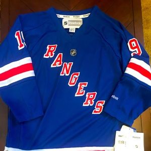 Youth Large New York rangers jersey, NWT